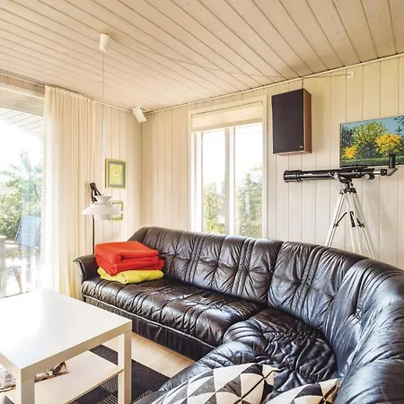 Nyaraló Three-bedroom In Juelsminde Sønderby